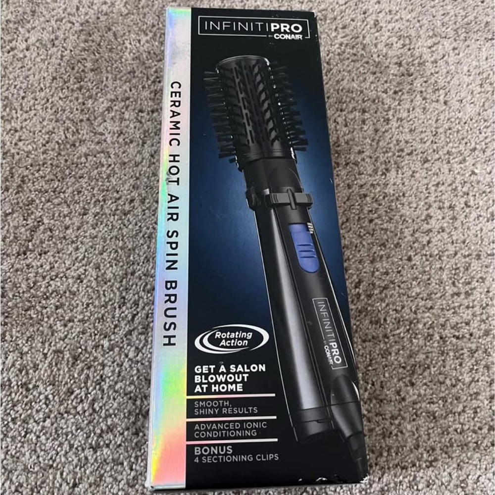InfinitiPro Conair Ceramic Hot Air Spin Brush
